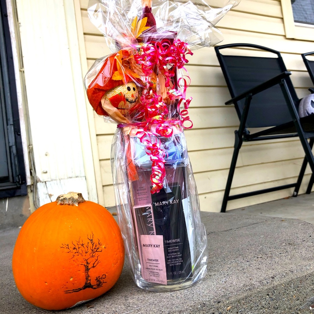MaryKay Bundle Baskets